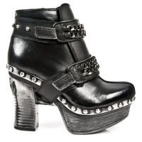 Ботильоны M.Z007-R2 ITALI NOMADA NEGRO BOX PLANE PL ZUECO NEGRO PIEDRA New Rock M.Z007-R2 - маленькая картинка