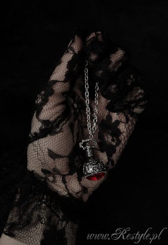 Нашейное украшение "BLOOD BOTTLE" Vampire talisman 3d necklace vampire pendant Re-Style "BLOOD BOTTLE" Vampire talisman 3d necklace vampire pendant Изображение 3