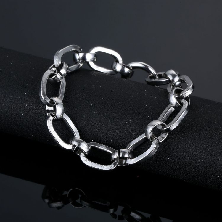  Personality chain bracelet Yiwu Xuzhou e-commerce firm strength supplier B007  3